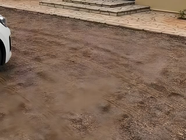 مبنى خارجي جاهز بألواح معزولة في موقع التنفيذ في الرياض